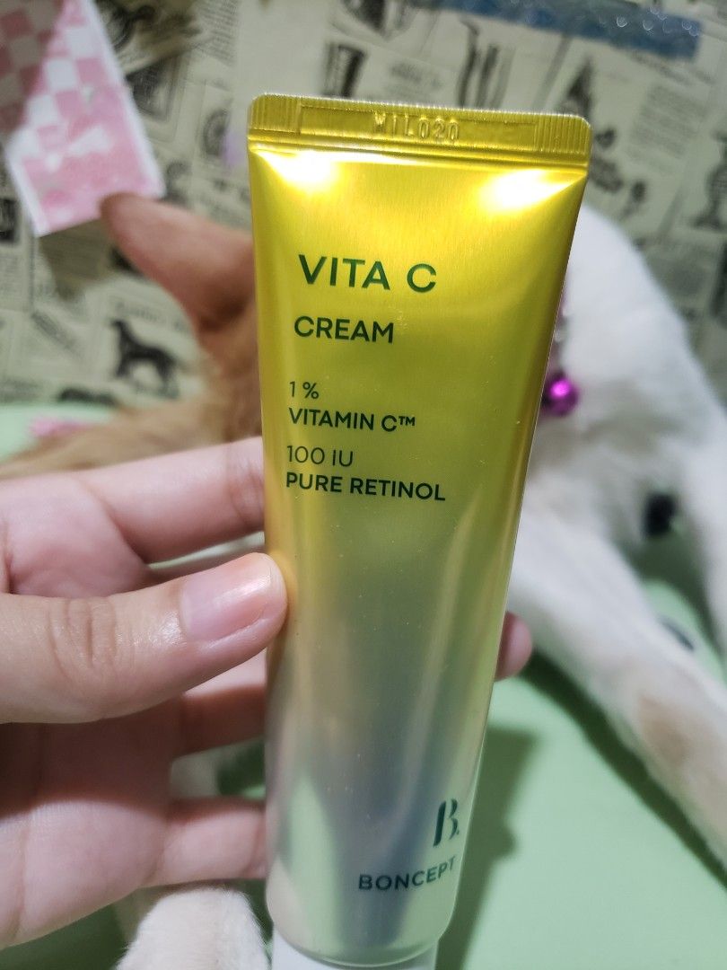 Boncept Vita C Cream 50ml (Category: Face Care) located in Manila. Submitted by koshixii (Listing ID 1469099577, Image 1). Description: - Product: Boncept Vita C Cream (Distributed by Tonymoly) - Size: 50ml tube - Key Ingredients: 1% Vitamin C and 100 IU Pure Retinol - Condition: Like New (Only used once) - Expiry Date: 2028 (stamped on crimp) RFS: Not part of my skincare routine plus my cat needs food more than anything:)).
