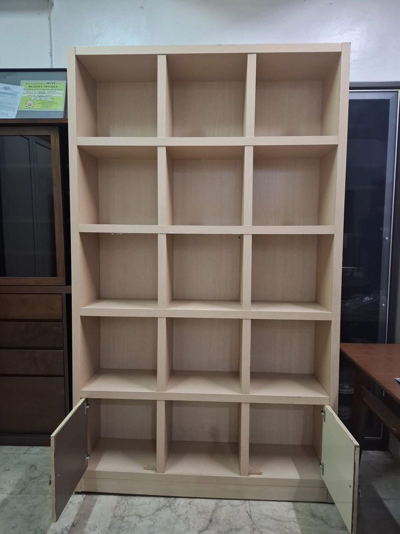 Bookcase DISPLAY SHELF (Category: Announcements) located in Manila. Submitted by nanzkie_2015 (Listing ID 1468977075, Image 2). Description: japan surplus.