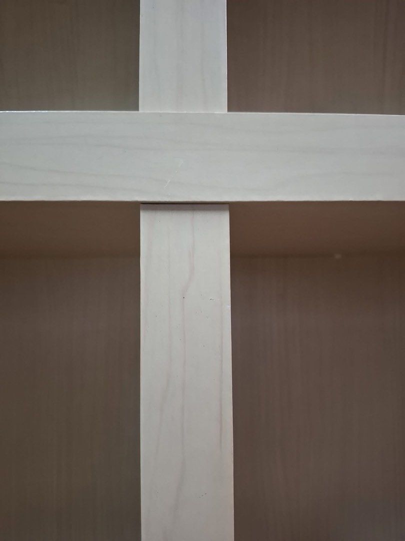 Bookcase DISPLAY SHELF (Category: Announcements) located in Manila. Submitted by nanzkie_2015 (Listing ID 1468977075, Image 3). Description: japan surplus.