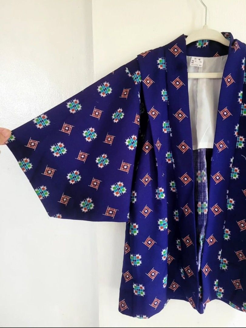 Boys Kimono Long Top (Category: Babies & Kids Fashion) located in Balanga. Submitted by marae_c (Listing ID 1469053140, Image 1). Description: In very good condition. Like new with minimal flaws. Has small holes lang sya not too visible naman unless makita upclose. Very nice in actual. Perfect for japanese themed shoots or pag may event anak nyo. Preferably inner sa loob since yung fabric nya slightly itchy and para mas comfy suotin For approx. 4