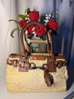 (Category: ) located in . Submitted by chic_coach (Listing ID 1468975048, Image 1). Description: .