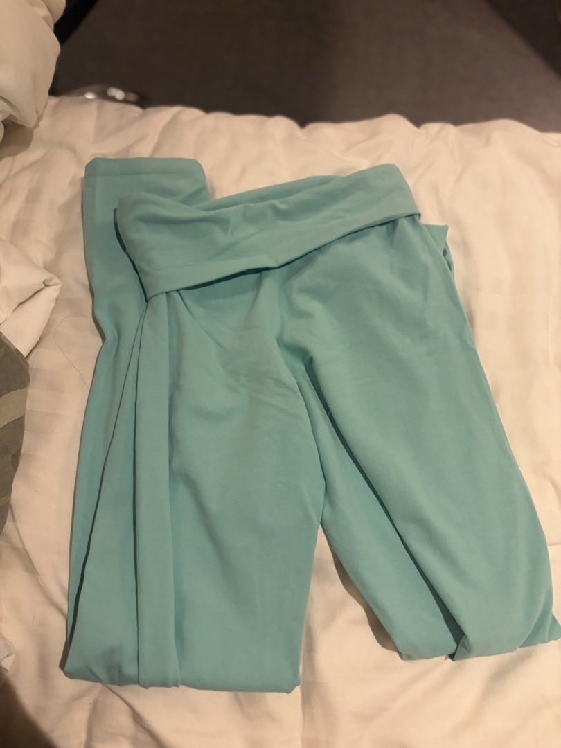 Brandy Melville Priscilla Pants Teal (Category: Other Bottoms) located in Manila. Submitted by frannyyu (Listing ID 1469107755, Image 1). Description: 🎀 ABOUT THE ITEM - One Size - NO FLAWS - 10/10 CONDI - Dm for questions, and more photos if SURE ONLY. RFS: DECLUTTERING PAYMENT AND SHIPPING : 💰: GCASH / BANK TRANSFER 🚚 : LALAMOVE, J&T, GRAB, ETC. .