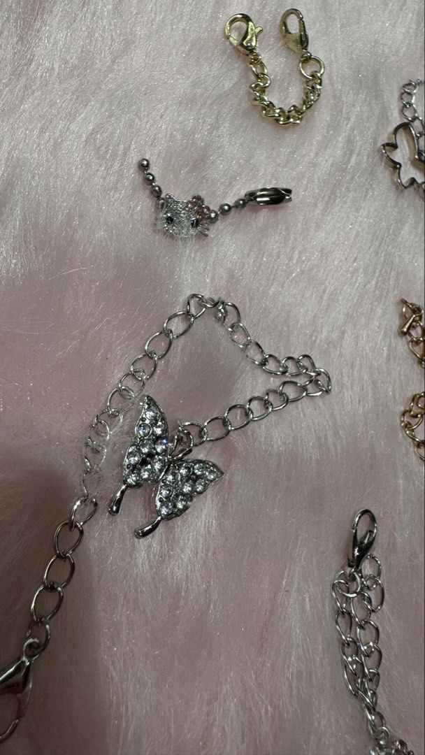 Bratz Barbie y2k accessories (Category: Kids Toys) located in Mandaluyong City. Submitted by maelovestoshop (Listing ID 1469134573, Image 2). Description: HK choker 250 Butterfly chain waistbelt 350 HK long necklace 250 Gold chain waistbelt for layering 190 3 butterfly charm waistbelt 350 2 bracelets set 50 Gold clasp necklace 80 These are handmade.