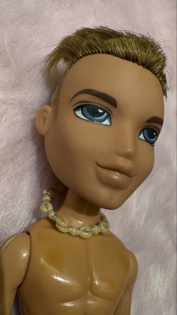 Bratz cameron sunkissed summer (Category: Kids Toys) located in Mandaluyong City. Submitted by maelovestoshop (Listing ID 1469104860, Image 2). Description: No major flaws Pacheck nalang pls ng photos with accessories.