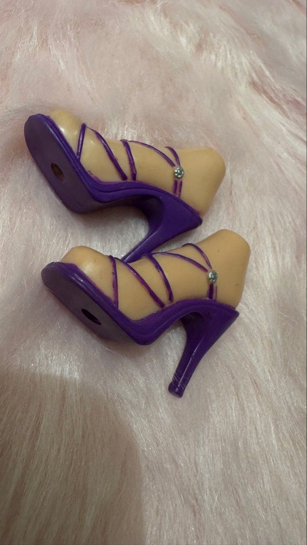 Bratz cloe winter ball shoes (Category: Heels) located in Mandaluyong City. Submitted by maelovestoshop (Listing ID 1469097392, Image 3). Description: Purple strappy high heels with doll feet Clean and ready for use No flaws.