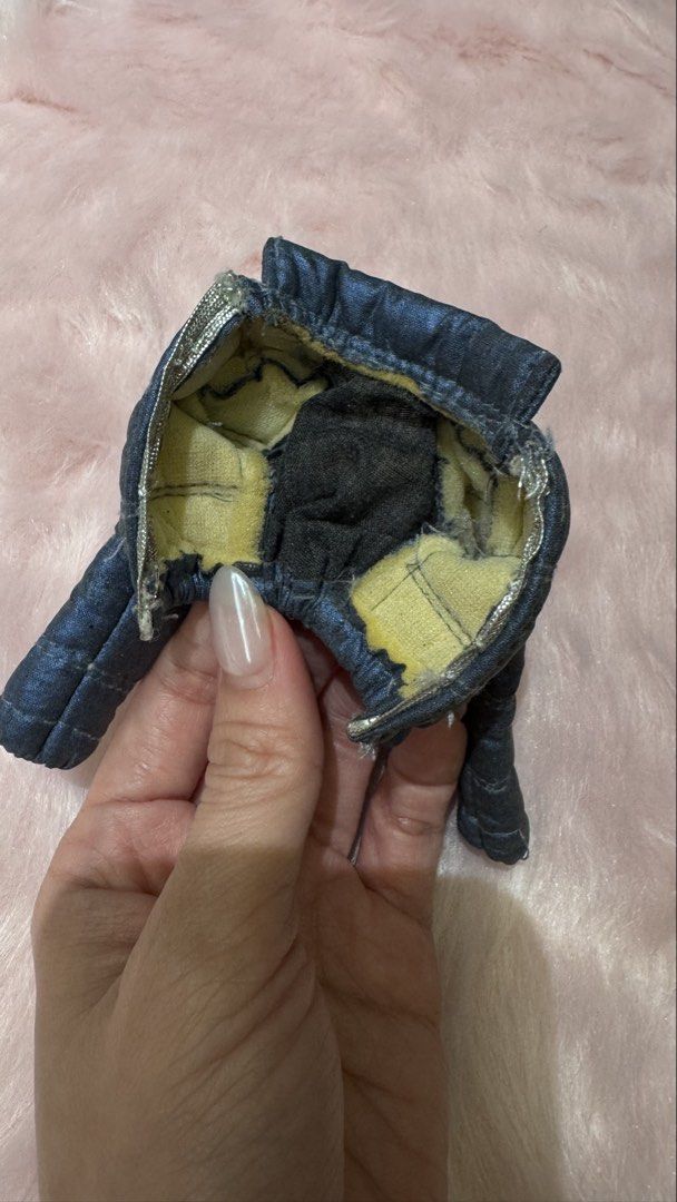 Bratz Puffer Jacket (Category: Coats, Jackets and Outerwear) located in Mandaluyong City. Submitted by maelovestoshop (Listing ID 1469105496, Image 3). Description: I dont remember which line o kung kanino. Kayo nalang mag identify pls.