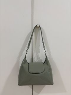 (Category: ) located in . Submitted by preloved.qamalin (Listing ID 1469105450, Image 1). Description: .