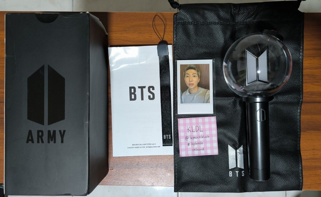 BTS Army Bomb V4 (Category: K-Wave Merchandise) located in San Pablo. Submitted by kpeachblush (Listing ID 1469014927, Image 1). Description: wts lfb ph bts army bomb v4 used few times indoors x sensi (has scratches due to usage) 2,800 rfs: downsizing coll and has a diff prio now can show video proof / test will give official bts pcs/merch as freebies (random) comment mine or dm to claim t. abv4 lightstick.