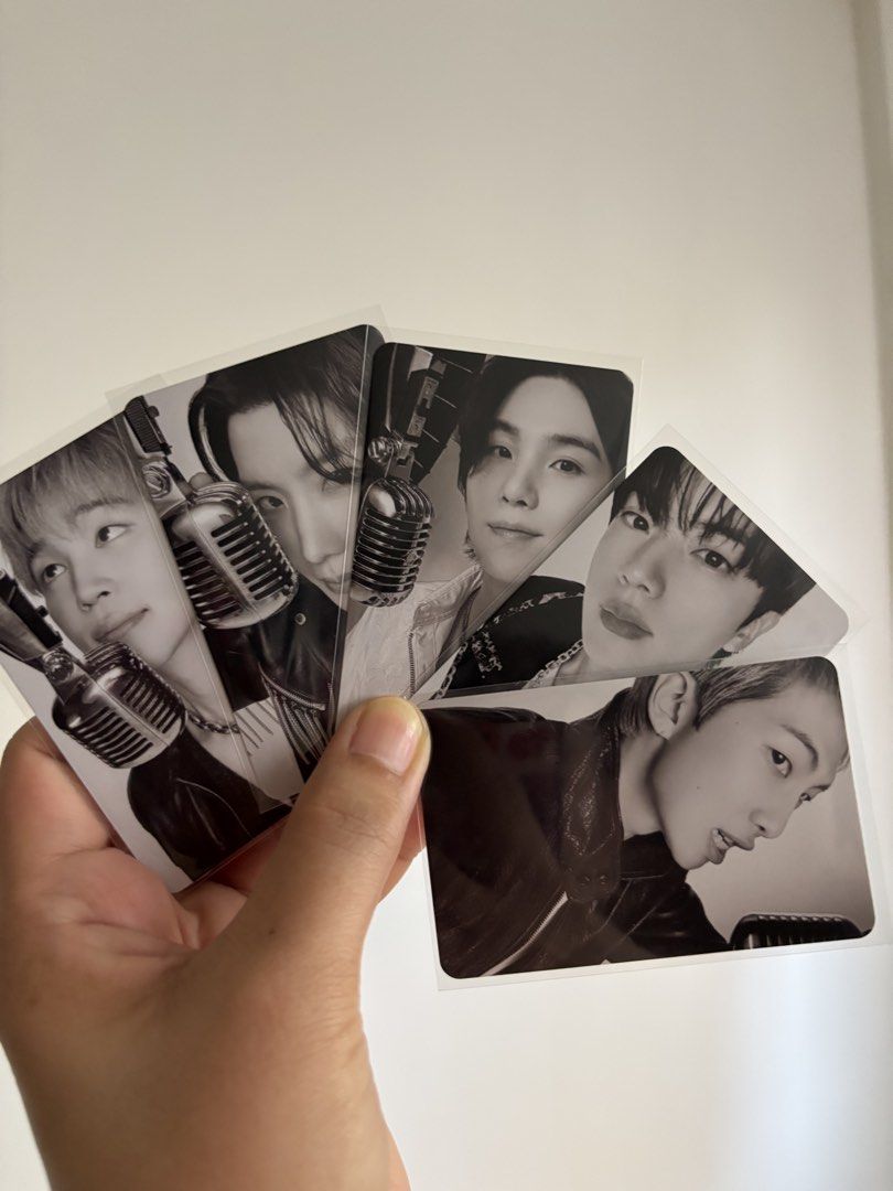 BTS hyungline arirang photocards (Category: K-Wave Merchandise) located in Quezon City. Submitted by prettysash (Listing ID 1469161572, Image 2). Description: BTS hyungline arirang photocards - 500 (set) -150 each -very good condition -lalamove or j&t -gcash or bank transfer 📍fairview, quezon city.