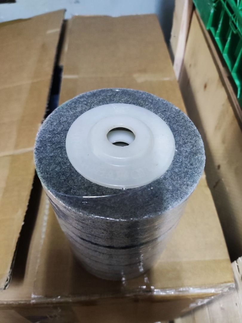 BUFFING DISC SPECS: 4" GREY (Category: Home Improvement Tools & Accessories) located in Manila. Submitted by 09171479278_elsie. (Listing ID 1469008498, Image 3). Description: BUFFING DISC SPECS: 4" GREY.