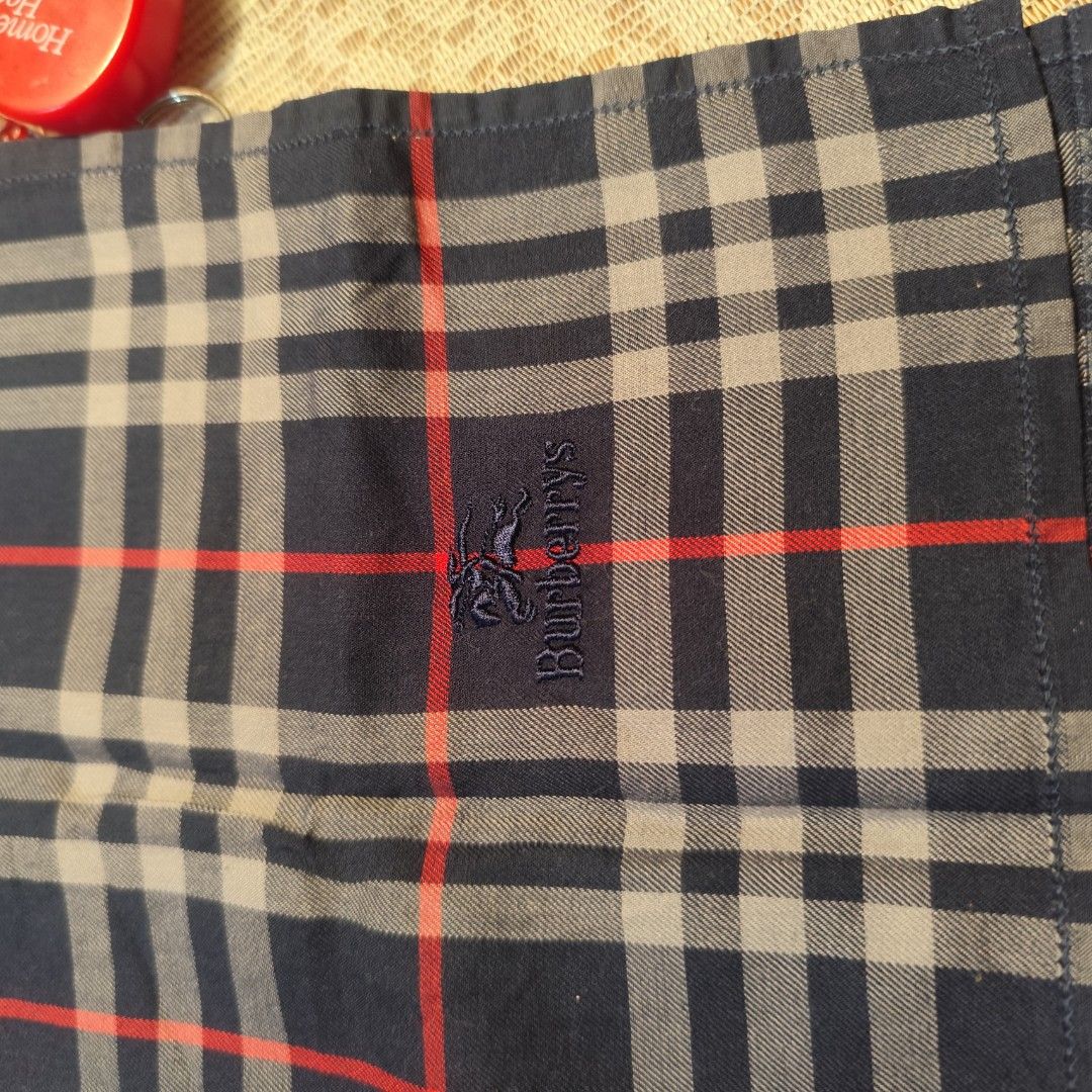 Burberry Handkerchief (Category: Handkerchief & Pocket Squares) located in Manila. Submitted by buyybustt (Listing ID 1469057685, Image 3). Description: Dm.
