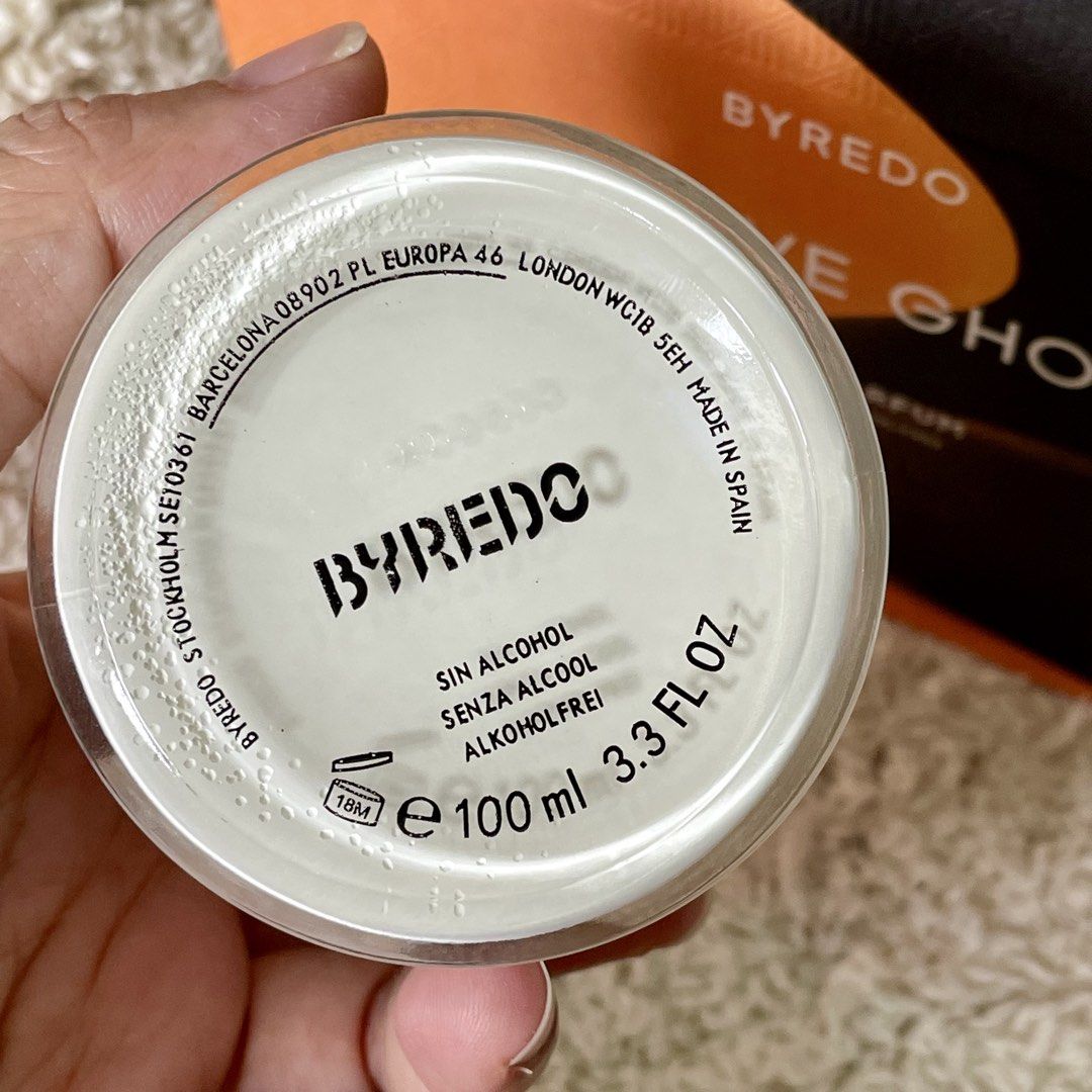 BYREDO Mojave Ghost Eau de Parfum (Category: Fragrance & Deodorants) located in Santiago. Submitted by janinesweetcloset (Listing ID 1468955127, Image 3). Description: Premium Premium Actual Photo posted Long lasting Minimal box dirt/ stain #perfumeph #maison #lattafa #jomalone #dubaiperfumes #dylanblue #arabperfume #tersterperfume #penhaligon #creed #bacarratrouge #byredo #replica #diptyque #parfumsdemarly #montblanc #valentino #kayali #rojadove