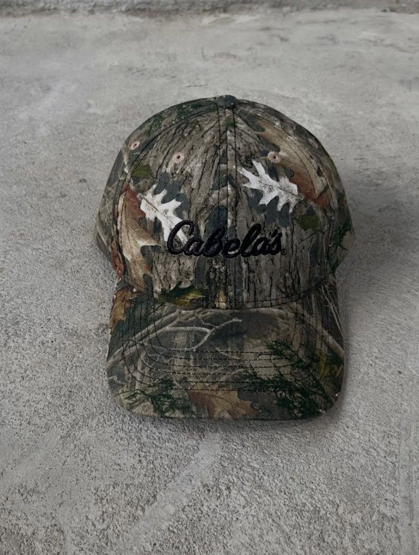 Cabela's Realtree Cap (Category: Caps & Hats) located in Dagupan City. Submitted by nigsstuff.com (Listing ID 1468978537, Image 1). Description: Like New Condition No issue In Pristine Size One size fits most.