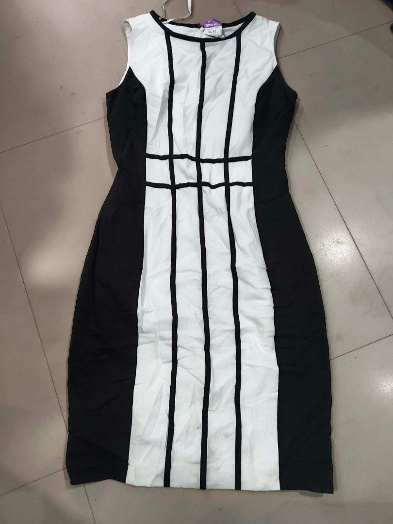 Calvin Klein dress (Category: Luxury Apparel) located in Manila. Submitted by icamalicdem29 (Listing ID 1469061590, Image 2). Description: .