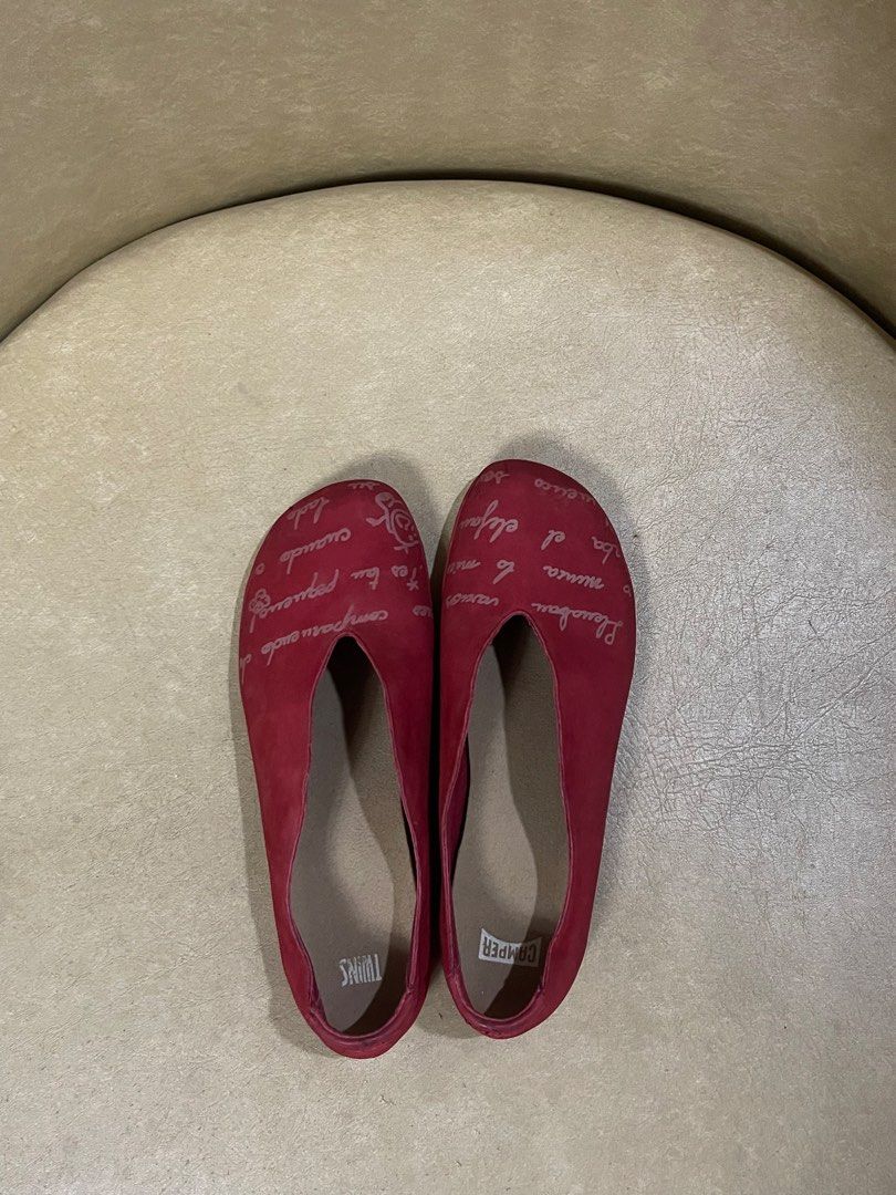 Camper Twins Red Flats (Category: Flats & Sandals) located in San Jacinto. Submitted by lovedbylou.ph (Listing ID 1469089358, Image 2). Description: •best fits US 6-6.5.