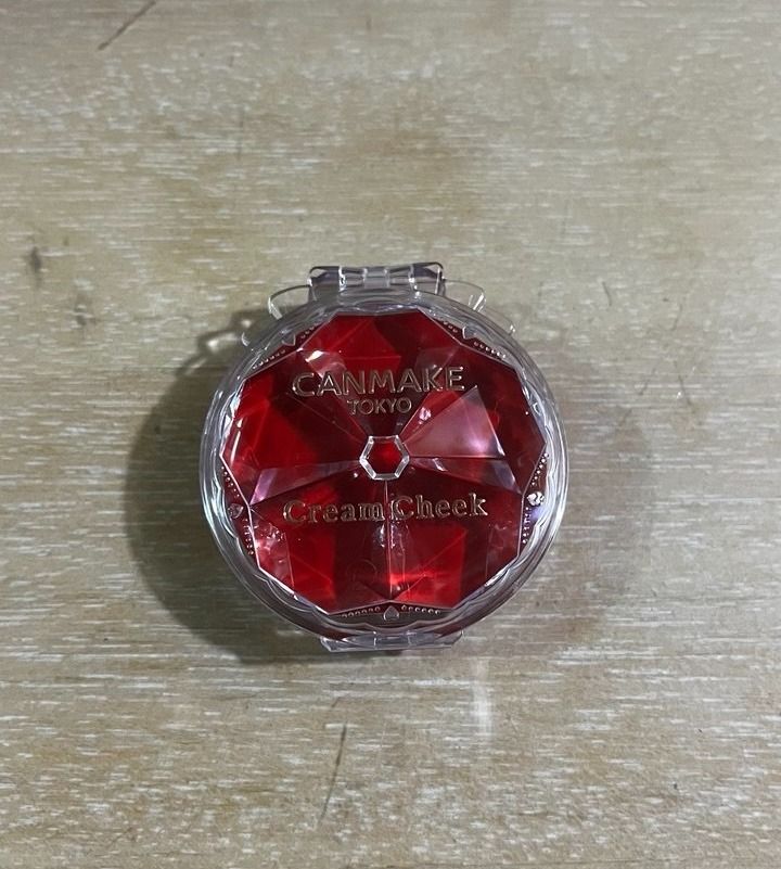 Canmake Cream Cheek Blush (Category: Makeup) located in Pasig City. Submitted by murphy.finds (Listing ID 1469025184, Image 1). Description: .