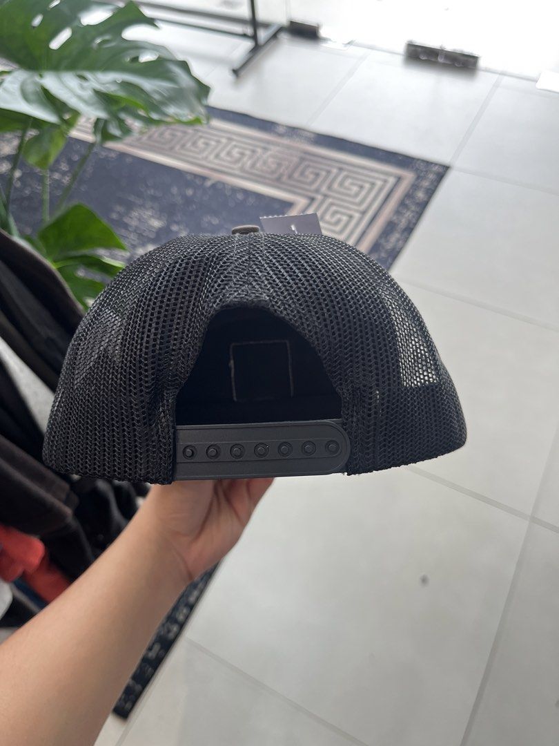 Cap (Category: Cap & Hats) located in Kuala Selangor. Submitted by pykathrift (Listing ID 1468950146, Image 3). Description: .