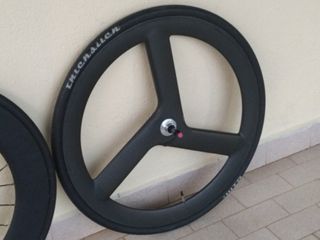 (Category: ) located in . Submitted by tanonwheels (Listing ID 1469068146, Image 1). Description: .