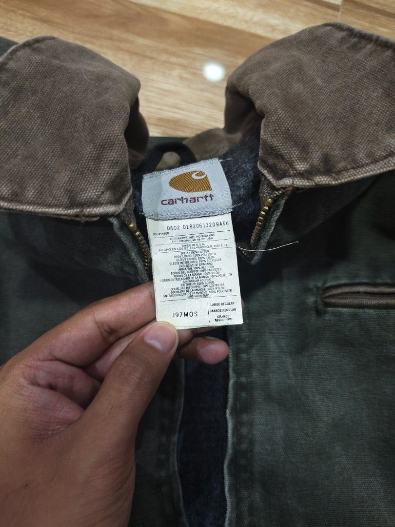 carhartt j97 detroit mos (Category: Activewear) located in Bulacan. Submitted by ye.saint (Listing ID 1468981988, Image 2). Description: Carhartt J97 Detroit J97 MOS "Moss Green" VTG 2002 Size: Large 25 x 25 inches Guiguinto bulacan pick up/meet up or lbc/jrs/j&t ship.