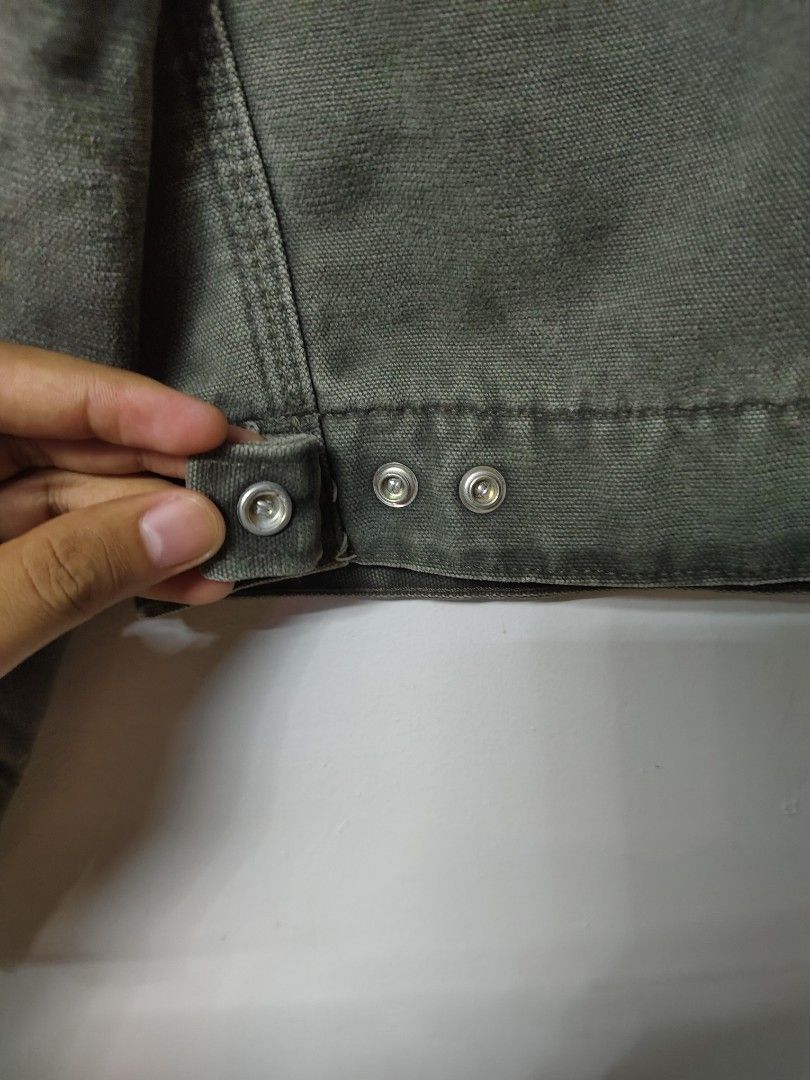 carhartt j97 detroit mos (Category: Activewear) located in Bulacan. Submitted by ye.saint (Listing ID 1468981988, Image 3). Description: Carhartt J97 Detroit J97 MOS "Moss Green" VTG 2002 Size: Large 25 x 25 inches Guiguinto bulacan pick up/meet up or lbc/jrs/j&t ship.