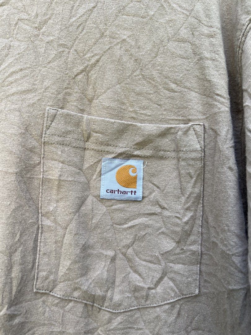 Carhartt K87 DES Pocket Tee (Category: Activewear) located in Calamba. Submitted by joshuathrift22 (Listing ID 1469001632, Image 2). Description: Carhartt K87 Pocket Tee Large on Tag Width : 23 Length : 29 Color Rate : 10/10 No Issue Excellent Condition .
