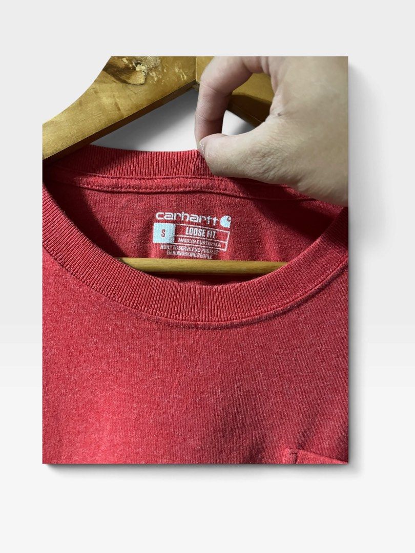 Carhartt K87 R86 (Apple Red) Pocket Tee (Category: Tshirts & Polo Shirts ) located in Tagum. Submitted by graveyard_archive.ph (Listing ID 1469156381, Image 3). Description: S on tag pasok M oversize to semi L Excellent Cr: 9.8/10 No issue ‼️.