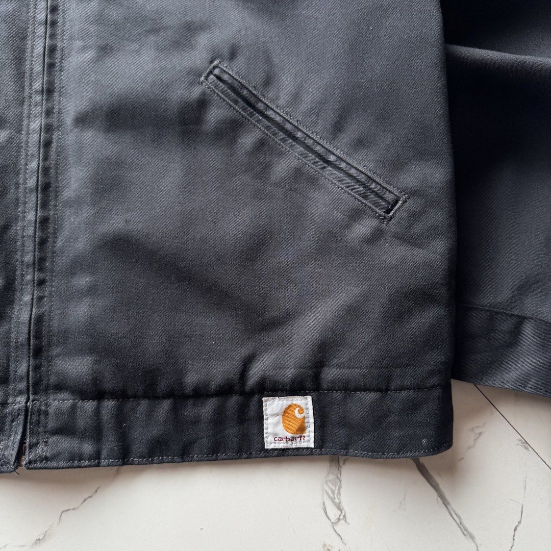 Carhartt Quilt Lined Twill Work Jacket J293- (Category: Coats, Jackets and Outerwear) located in Baguio. Submitted by retrophiletown (Listing ID 1469080736, Image 2). Description: Carhartt Quilt Lined Twill Work Jacket J293-BLK Measurement in inches Width: 24 Length: 27 issues: rust wrist buttons, repaired lining.