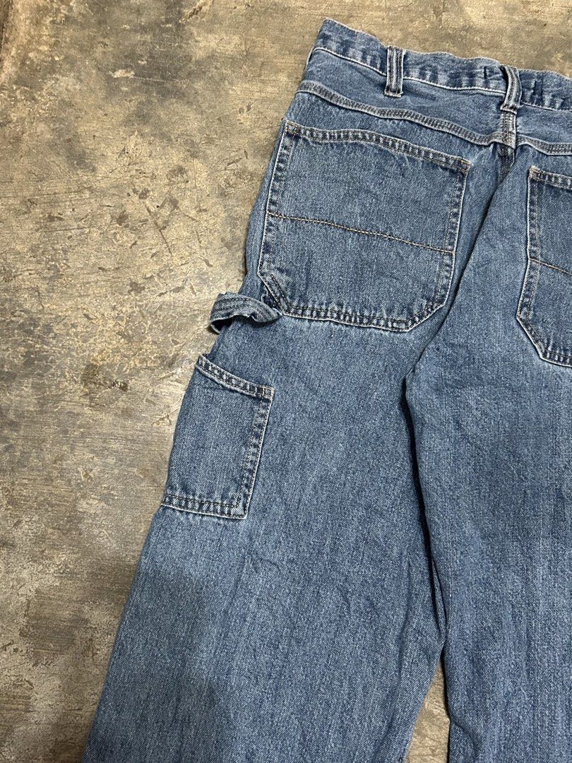 Carpenter Pants (Category: Jeans) located in Alicia. Submitted by sammyviloria (Listing ID 1469102061, Image 2). Description: Size 34 L- 42.