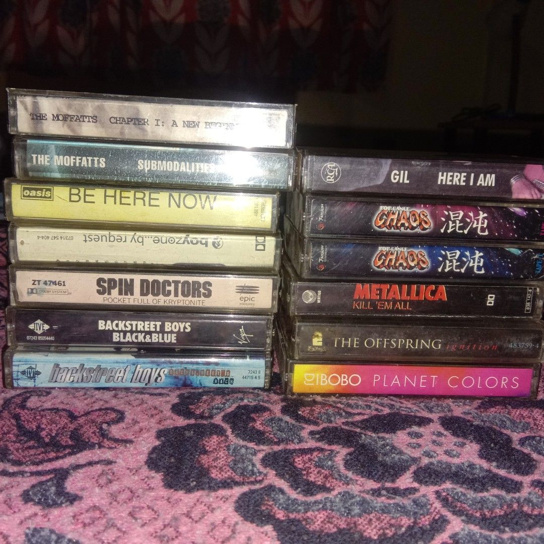 Casette Tapes Random Artist (Category: CDs & DVDs) located in Cainta. Submitted by oreo_cat01 (Listing ID 1469019794, Image 1). Description: 100 each take all for 1k.