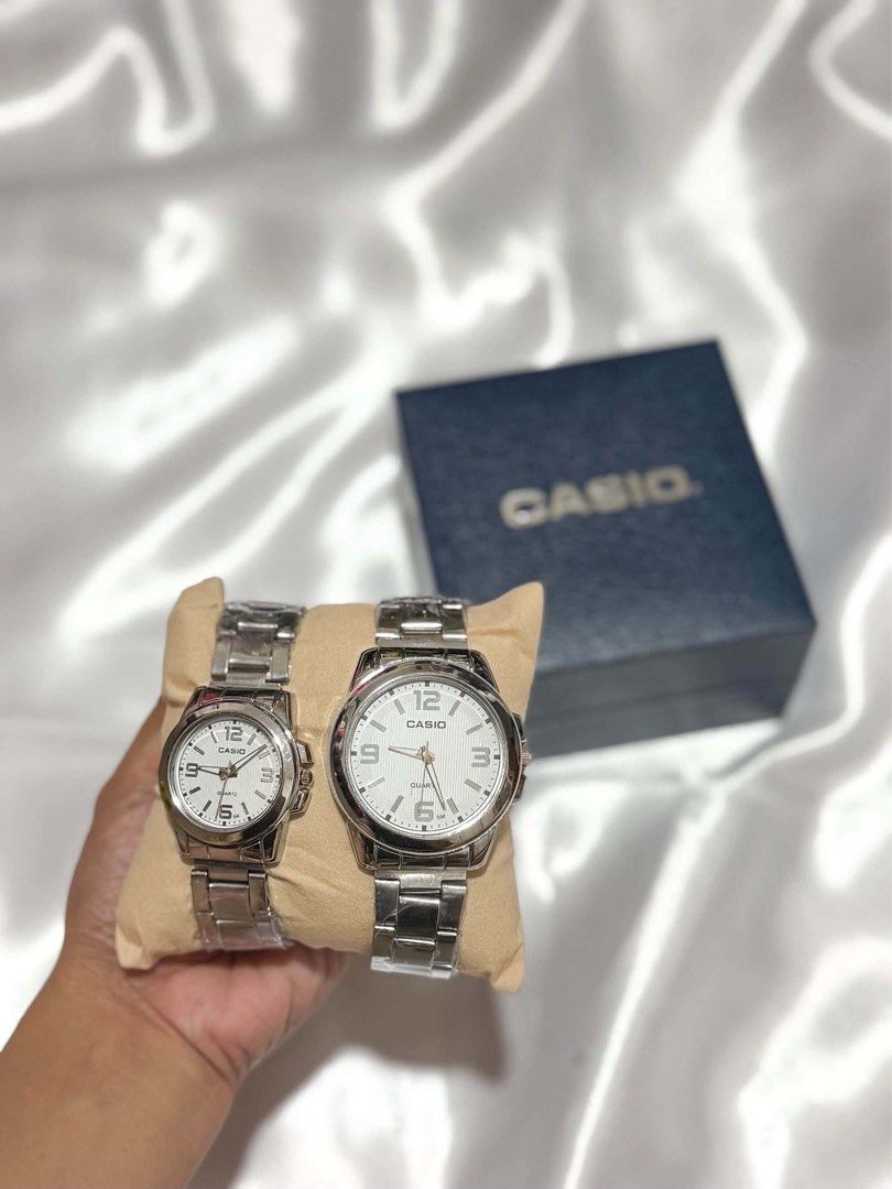🤩⌚️Casio Couple Watch Set Silver🤩✨ (Category: Luxury Watches) located in Caloocan City. Submitted by shairapretty (Listing ID 1469110116, Image 1). Description: ✨ LUX-COUPLE WATCHES ✨ • Battery-operated • Non-tarnish • Water Resistant • 2-Set comes with branded box & paper bag • Ready for gifting 🎁 Limited stocks and designs available. .