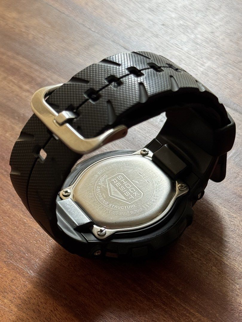 Casio G-Shock G-300 (Category: Men's Watches) located in Quezon City. Submitted by Pa3ck (Listing ID 1468954603, Image 2). Description: Authentic G-Shock In great condition All functions working Analog/Digital Clear crystal (no scratches) Some minor signs of usage Meetup in Fishermall and Waltermart Munoz only Open for Lalamove.