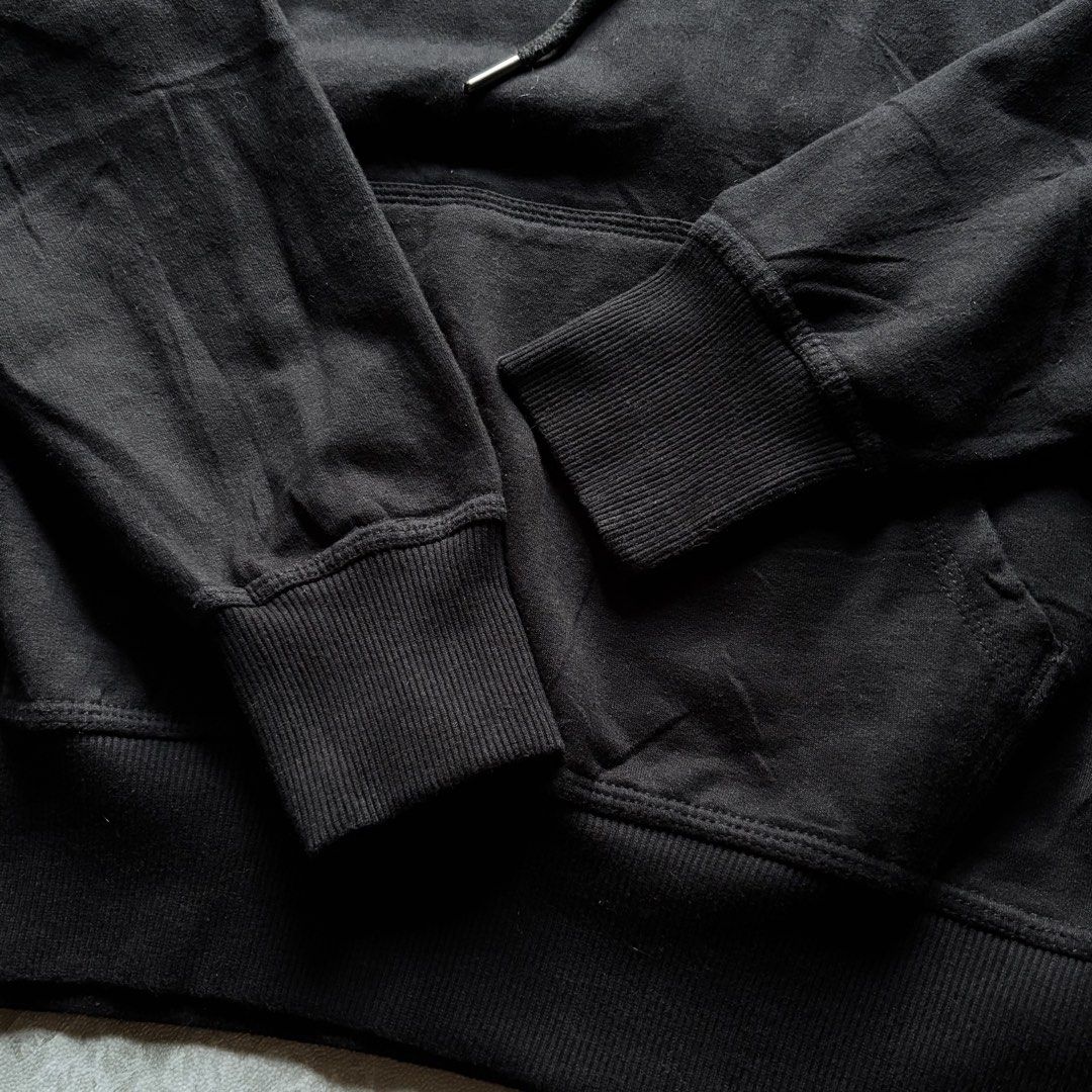 Champion Authentic Triple Black (Category: Hoodies) located in Polomolok. Submitted by kuishh (Listing ID 1469132675, Image 3). Description: 22 width 26 length Washed.