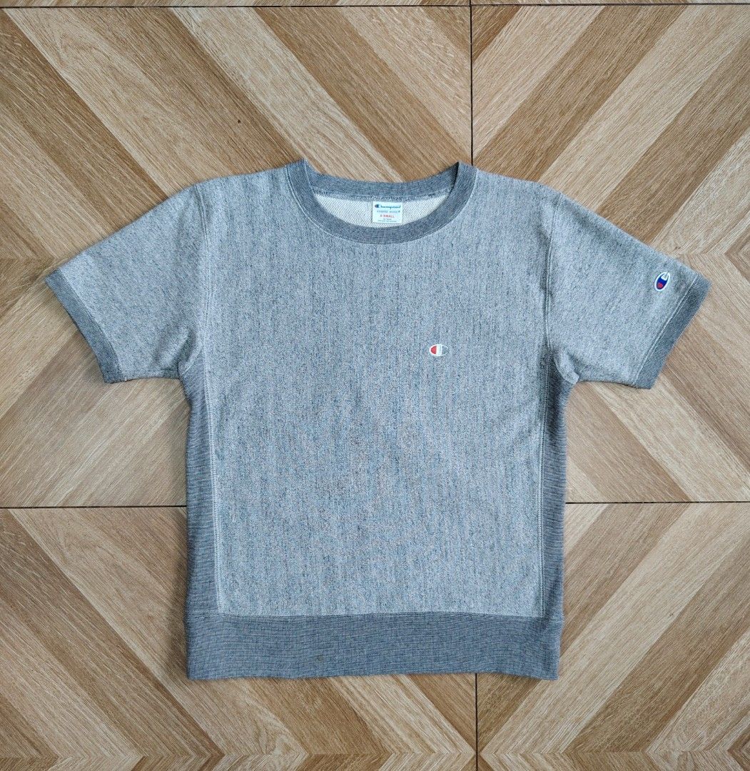 Champion Exclusive Reverse Weave Short-Sleeve Sweatshirt (Category: Shirts) located in Marikina City. Submitted by kingdrel (Listing ID 1468966893, Image 1). Description: Champion Exclusive Reverse Weave Short-Sleeve Sweatshirt ( CAN FOT TO MEDIUM-SEMI LARGE ) W L19 L 24 VERYGOOD CONDITION NO ISSUE COLORATE 9.5-10.