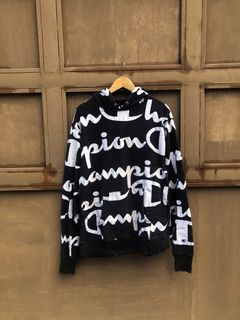 (Category: ) located in . Submitted by yocsthrifted (Listing ID 1468936212, Image 1). Description: .