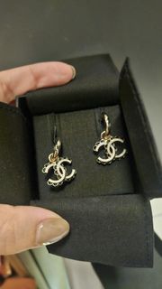 （分類：）位於 。 由 siusiunga 提交（商品編號 1469132358，圖片 1）。簡介： 。