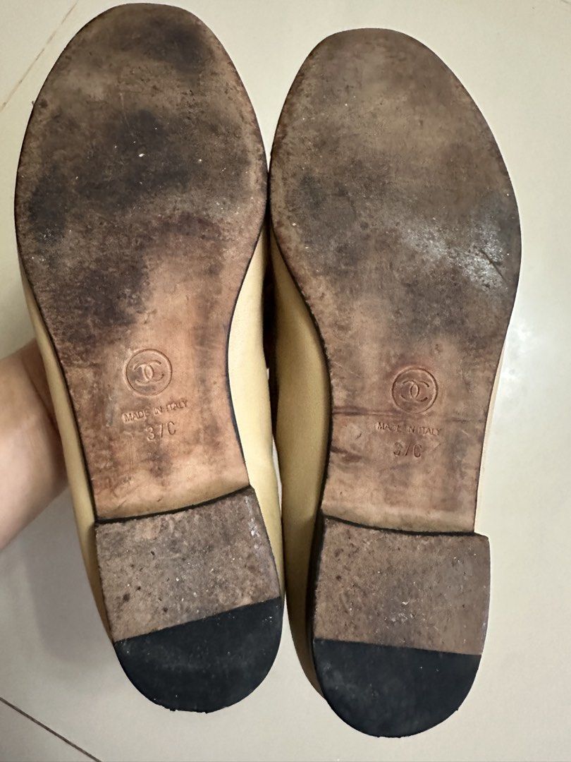 Chanel Captoe Ballet Flats (Category: Announcements) located in Butuan. Submitted by wear.next (Listing ID 1468966176, Image 3). Description: Size 37 C No inclusions .