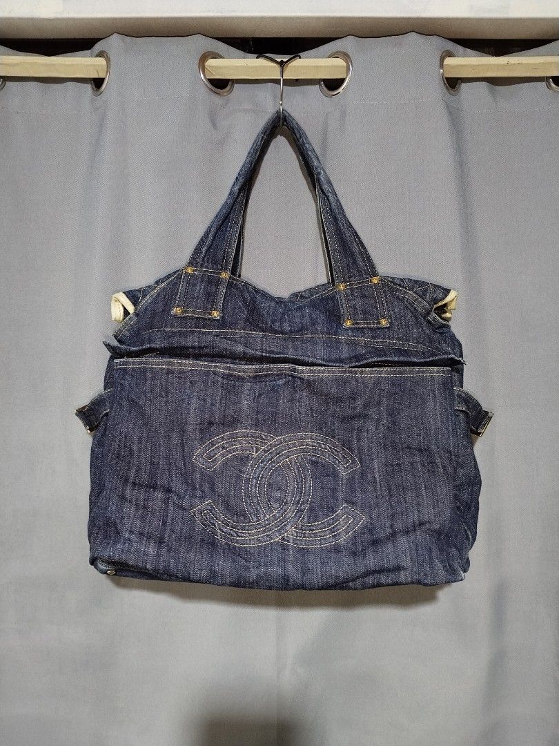 Chanel Denim Large Bag (Category: Luxury Bags & Wallets) located in Taytay. Submitted by the_vtg_pop-up (Listing ID 1469049788, Image 1). Description: missing holo stickr.