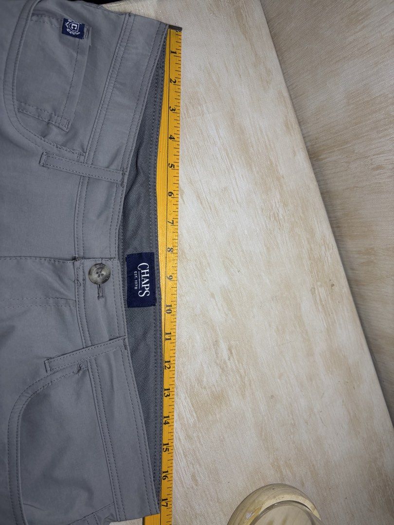 CHAPS PERFORMANCE SLIM STRAIGHT PANTS (Category: Trousers) located in Cabuyao City. Submitted by pormanation-thrift-store (Listing ID 1468938870, Image 2). Description: CHAPS PERFORMANCE SLIM STRAIGHT PANTS Condition: LIKE NEW Color rate: 10/10 (PWEDE SA MASELAN) Size: 32 Dimes: 34”Wx39”L Issue: NONE✅ Price: 950.