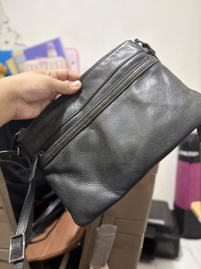 Charcoal Gray Sling Bag (Category: Cross-body Bags) located in Pili. Submitted by readysetthrift (Listing ID 1469091377, Image 1). Description: 🛍️ READY SET THRIFT USED GOODS SHOP 🤎 ✨ Affordable Finds, Happy Buyers! ✨ Welcome to Ready Set Thrift Used Goods Shop! 🛒💗 Your go-to shop for affordable thrift finds, pre-loved items, bags, clothes, accessories, and other secondhand treasures! ♻️ Find great items at budget-friendly prices. 📌 SHOP RUL