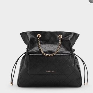 (Category: ) located in . Submitted by warm.gemini__preloved (Listing ID 1469103842, Image 1). Description: .