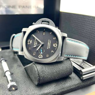 (Category: ) located in . Submitted by chamelontimepieces (Listing ID 1468987973, Image 1). Description: .
