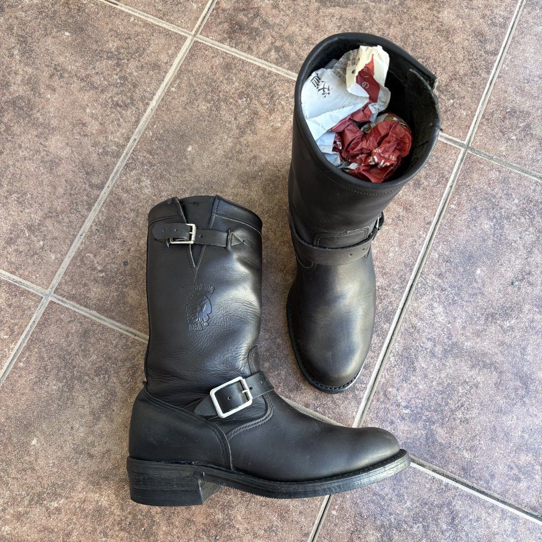 Chippewa Black Leather Engineer Boots (Category: Boots) located in Quezon City. Submitted by dufflebag_boy (Listing ID 1469010458, Image 1). Description: Chippewa Black Leather Engineer Boots (such as the classic Style #27863 or similar vintage USA-made motorcycle engineer line), featuring black full-grain leather, dual buckle straps (at the instep and top collar), and an embossed Chippewa logo on the shaft. -Price: 12,500 -Size: 9 1/2E -Still Go