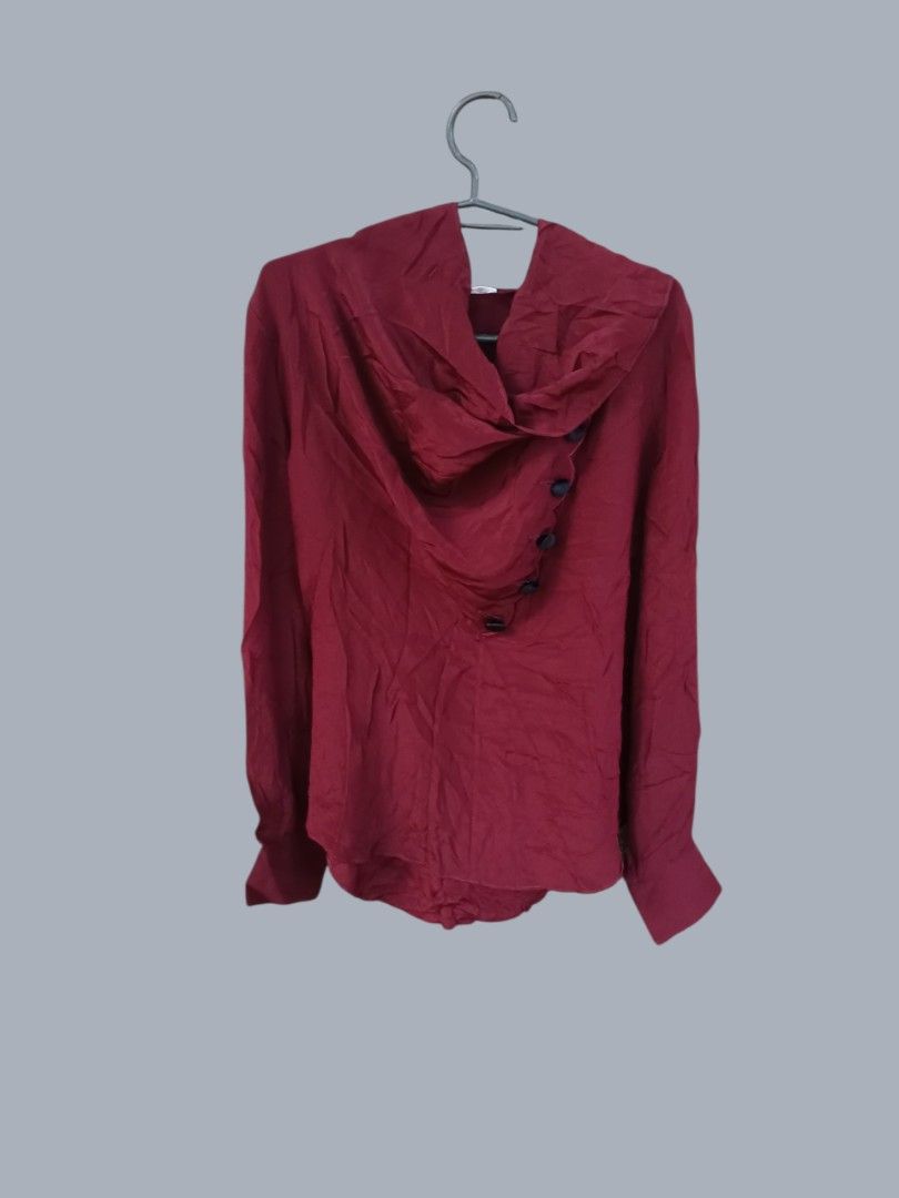 CHLOÊ Burgundy Silk Cowl Top (Category: Longsleeves) located in Manila. Submitted by fastfox_c38073 (Listing ID 1468972693, Image 3). Description: MISSING BOTTON.