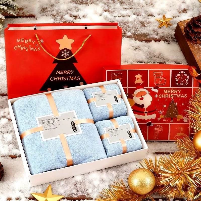 Christmas Towel set (Category: Bedding & Towels) located in Mandaluyong City. Submitted by shopmla (Listing ID 1468982835, Image 2). Description: Christmas Towel set Coral Fleece Fabric Php 200./set Bulk 150.set (10sets up).