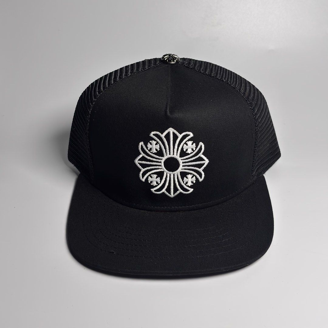 chrome hearts cap (Category: Caps & Hats) located in Manila. Submitted by caps4all_6710 (Listing ID 1469102034, Image 1). Description: .