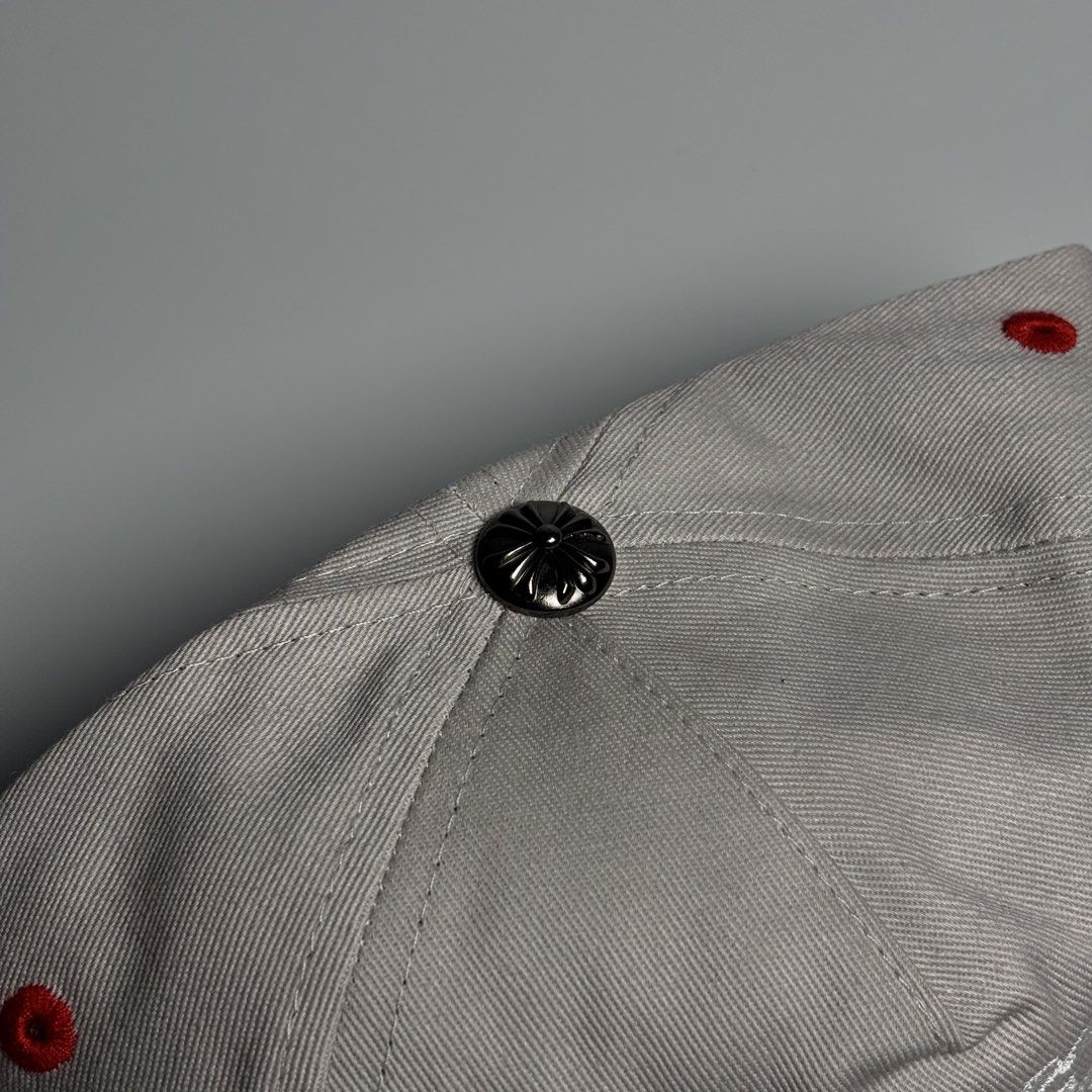 chrome hearts cap (Category: Caps & Hats) located in Manila. Submitted by caps4all_6710 (Listing ID 1469102939, Image 3). Description: .