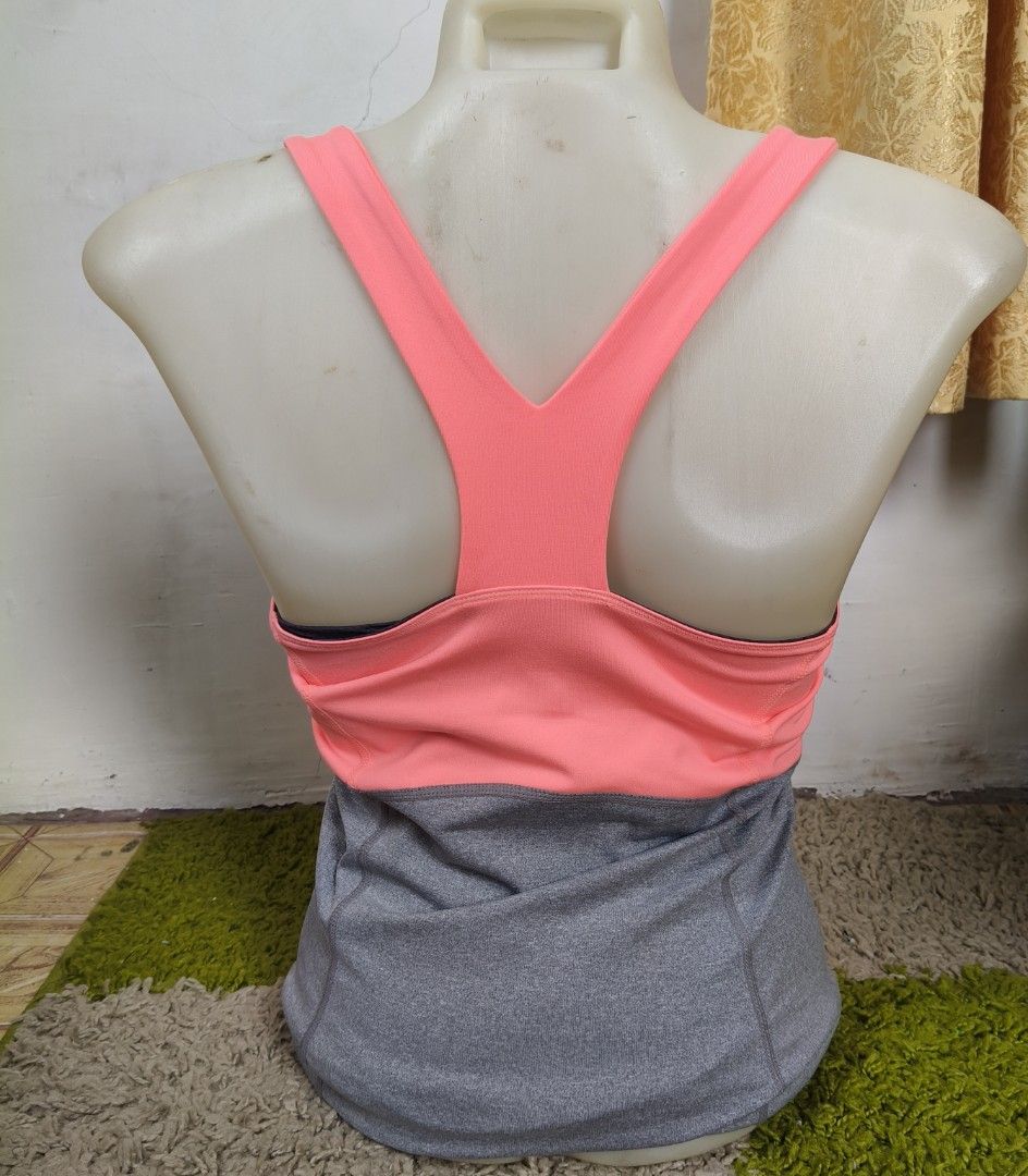 Cindy sports top (Category: Activewear) located in Midsayap. Submitted by leighdeelovelylocks (Listing ID 1468976575, Image 3). Description: .