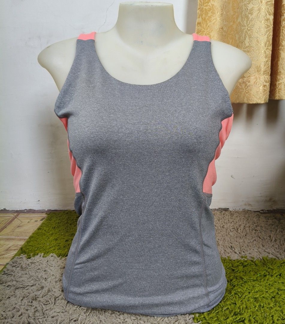 Cindy sports top (Category: Activewear) located in Midsayap. Submitted by leighdeelovelylocks (Listing ID 1468976575, Image 2). Description: .