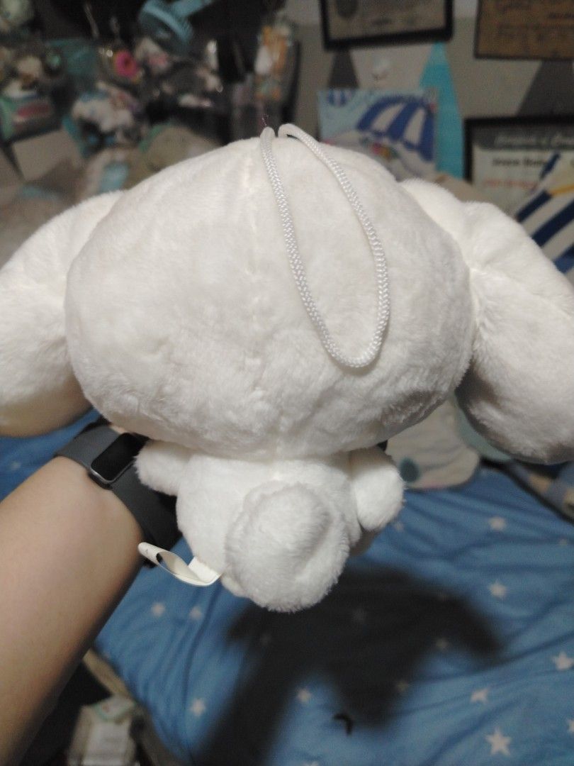 Cinnamoroll Rosette style 20cm (Category: Plushies & Soft Toys) located in Manila. Submitted by joycechua439850 (Listing ID 1468982421, Image 2). Description: - Original white and blue pup we love in 20cm and with tag - Features a soft white fur with light blue bow .