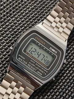 （分類：）位於 。 由 watchclock679 提交（商品編號 1469119424，圖片 1）。簡介： 。